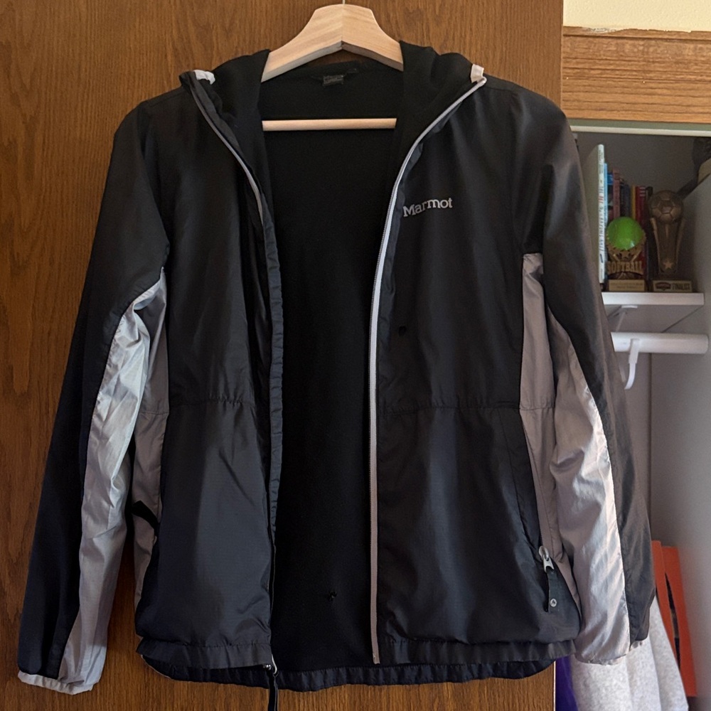 Marmot Classic Black Outerwear